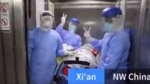 Το θαύμα της ζωής: Γυναίκα με κοροναϊό γέννησε υγιέστατο κοριτσάκι