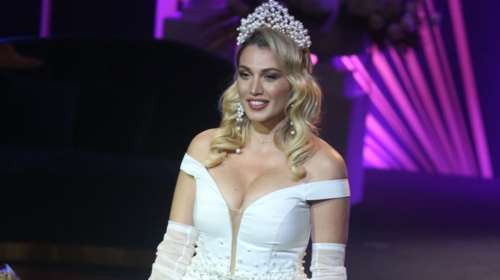 Κωνσταντίνα Σπυροπούλου: Η «Queen Ντίνα» φόρεσε το στέμμα της [Εικόνες]