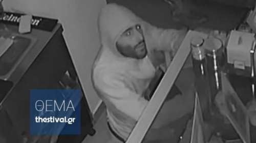 VIDEO ντοκουμέντο: Διαρρήκτης "κομάντο" ξαφρίζει κατάστημα στη Θεσσαλονίκη