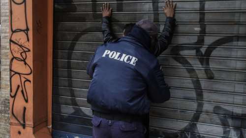 Νέα αστυνομική επιχείρηση στη Μενάνδρου μετά το φονικό