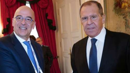 Δένδιας και Λαβρόφ συζήτησαν για Τουρκία και Αν. Μεσόγειο