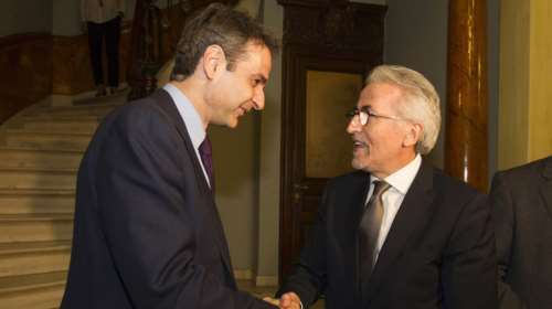 Συνέδριο ΓΣΕΕ: Τι σημαίνει η παρουσία του Κυριάκου Μητσοτάκη