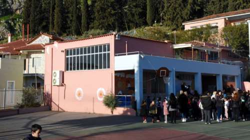 Καβάλα: Πατέρας καταγγέλλει ξυλοδαρμό του γιου του στο σχολείο