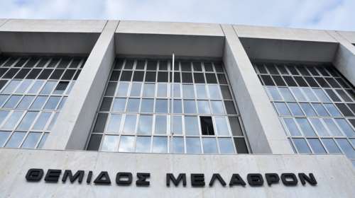 Φαρσοκωμωδία: Οι βουλευτές «ερευνούν» - Οι μάρτυρες ...άφαντοι