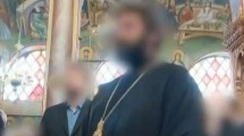 Πάτρα: Επιχειρηματίας έγινε... παπάς για να γλιτώσει από τα χρέη του - Πώς τον εντόπισαν τα θύματά του  [βίντεο]