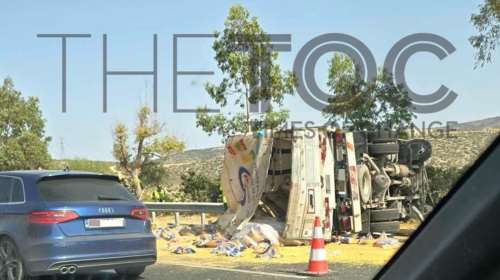 Μποτιλιάρισμα στην Αττική οδό - Γέμισε μακαρόνια η άσφαλτος - Live η κίνηση στους δρόμους