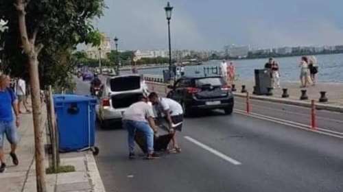 Απίστευτο σκηνικό στη Θεσσαλονίκη: Εκλεψαν το χρηματοκιβώτιο και τους... έπεσε στην μέση του δρόμου [βίντεο]