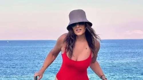 Ναταλία Γερμανού: Η νέα ολόσωμη φωτογραφία με μαγιό από την Κρήτη