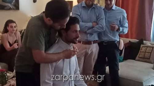 Ορφέας Αυγουστίδης - Γεωργία Κρασσά: Η ώρα που ντύνουν τον γαμπρό και το &quot;δώρο&quot; της Μαρίας Τζομπανάκη [Εικόνες-Βίντεο]