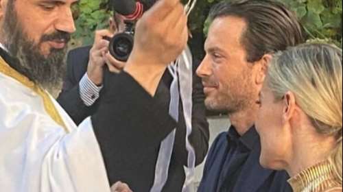 Ελεονώρα Μελέτη: Με λευκό ολόσωμο μαγιό στην κολυμπήθρα η 5χρονη κόρη της Αλεξάνδρα Μαροσούλη