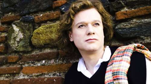 Πέτρος Γαϊτάνος: &quot;Με πονάει που δεν θα μπορέσω να εκκλησιαστώ τη Μεγάλη Εβδομάδα&quot;