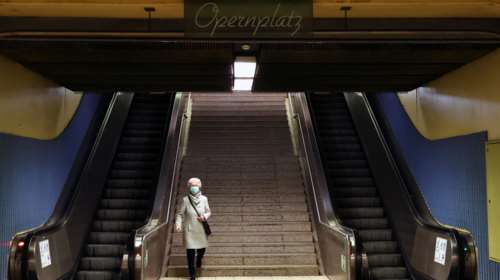 Covid-19: Τους 31.000 έφτασαν οι νεκροί - Σε καραντίνα 4 στους 10 ανθρώπους ανά την υφήλιο