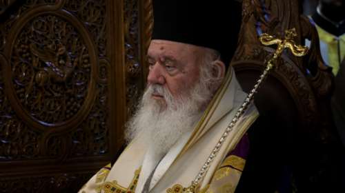 Επιτυχής η επέμβαση για βηματοδότη στον Αρχιεπίσκοπο Ιερώνυμο