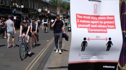 Βρετανία: Η κυβέρνηση προτρέπει τους Βρετανούς να κυκλοφορούν με τα ποδήλατά τους και να τηρούν αποστάσεις