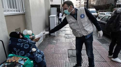 Ο &quot;Γολγοθάς&quot; των αστέγων στην εποχή του κορονοϊού