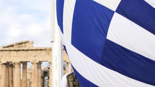 Ύφεση από 4,7% έως 7,9% προβλέπει για φέτος το υπουργείο Οικονομικών