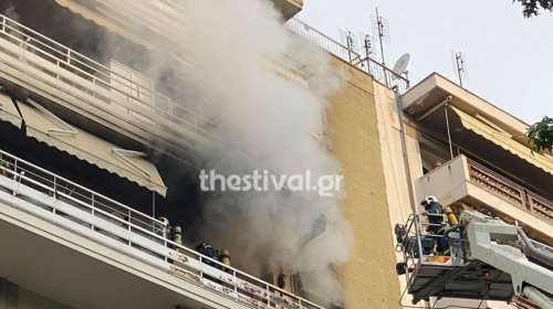 Ανατροπή - Ανοικτό το ενδεχόμενο εμπρησμού στο διαμέρισμα της Θεσσαλονίκης με θύμα τον 86χρονο