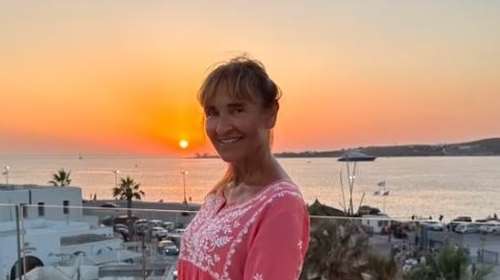 Η Μάρα Ζαχαρέα μας δείχνει την υπέροχη θέα από το σπίτι της στην Πάρο