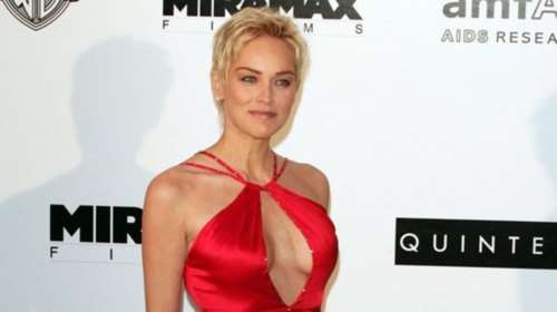 Η Σάρον Στόουν στον ρόλο της Samantha σε ένα πιθανό Sex and the City 3;