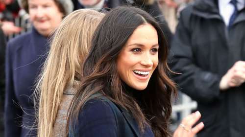 Μέγκαν Μαρκλ: Η κομψή εμφάνιση στο Λος Άντζελες με μοδάτες μπαλαρίνες Chanel