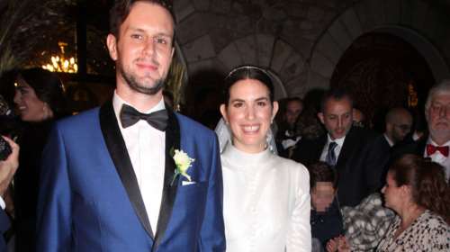 Αναστασία Καίσαρη: Δες τι φόρεσε σε βόλτα με τον Thomas Persy και την πέντε μηνών κόρη τους