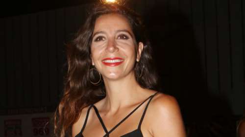 Μαρία - Ελένη Λυκουρέζου: Σπάνιο κλικ - Στην αγκαλιά της Ζωής Λάσκαρη, πριν από 35 χρόνια