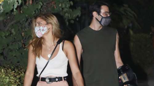 Μαίρη Συνατσάκη: Απαντά σε όσους σχολιάζουν τη διαφορά ηλικίας με τον Ιαν Στρατή [βίντεο]