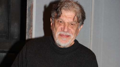 Ο Γιάννης Βούρος με τον 23χρονο γιο του, Αλέξη, στην Επίδαυρο - Η τρομερή ομοιότητά τους [εικόνες]