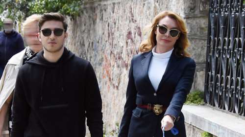 Τατιάνα Στεφανίδου: Δείχνει το σπίτι του γιου της στο Λονδίνο - &quot;Η αθάνατη ελληνίδα μάνα&quot;