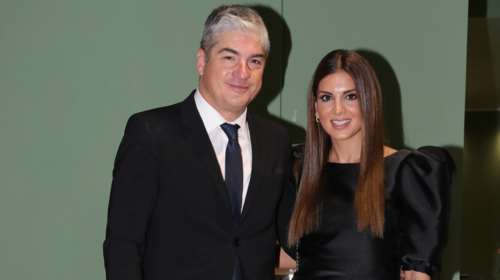 Σταματίνα Τσιμτσιλή: Το little black dress που επέλεξε σε έξοδο με τον Θέμη Σοφό