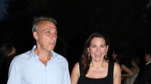 Η Ολγα Κεφαλογιάννη έκανε την πιο σικ εμφάνιση στο Ηρώδειο - Το total black και οι κόκκινες λεπτομέρειες [εικόνες]