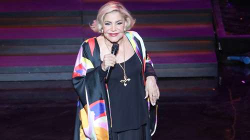 Μαρινέλλα: Οι αυστηρές συστάσεις των γιατρών -&quot;Το σπίτι της έχει πάρει νοσοκομειακή μορφή, απαγορεύονται οι επισκέψεις&quot;