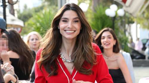 H αιφνίδια ανακοίνωση της Ηλιάνας Παπαγεωργίου για τον γάμο της - O αρχιτέκτονας που παντρεύεται για δεύτερη φορά!