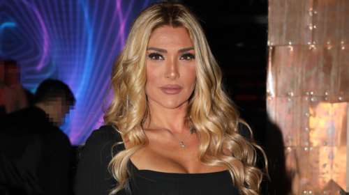 Αγγελική Ηλιάδη: Στο νοσοκομείο ο γιος της, Μπάμπης Λαζαρίδης - "Καλή τύχη αγόρι μου!"