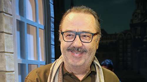 Τάσος Κωστής: &quot;Ο Γιώργος Κιμούλης λένε ότι είχε κακή συμπεριφορά. Ε και; Ποιος δεν έχει;&quot; [Βίντεο]