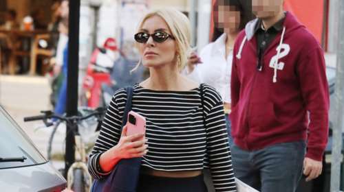 Κατερίνα Καινούργιου: Βόλτα για ψώνια στο κέντρο της Αθήνας - Φόρεσε τις πιο στιλάτες μπότες [εικόνες]