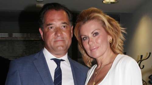 Η έκπληξη της Ευγενίας Μανωλίδου στον Άδωνι Γεωργιάδη - Τι τον περίμενε στο γραφείο του [εικόνες]