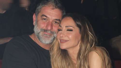 Δέσποινα Βανδή: Viral το &quot;σ’ αγαπώ πολύ&quot; του Βασίλη Μπισμπίκη - Το τραγούδι που προκάλεσε την έκρηξη συναισθημάτων [Βίντεο]
