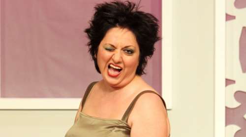 Η εξομολόγηση της Σοφίας Μουτίδου: "Δεν θα ξεχάσω ποτέ πόσο σκληρό πατέρα είχα" [Βίντεο]