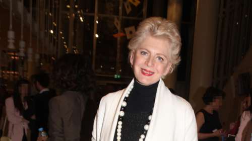 Η Ελενα Ακρίτα βγαίνει στη σύνταξη- Τι έγραψε για το μέλλον της στη δημοσιογραφία και τους...φανατικούς θαυμαστές της