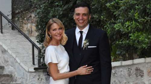 Τζένη Μπαλατσινού: Ένας χρόνος από τον γάμο της με τον Βασίλη Κικίλια - Η αδημοσίευτη φωτογραφία [Εικόνα]