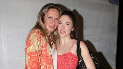 Με λεοπάρ μπικίνι η Εβελίνα Παπούλια - Οι εναλλακτικές διακοπές της