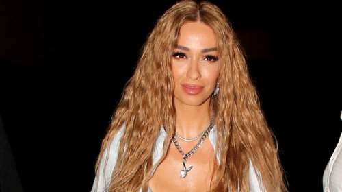 Η Ελένη Φουρέιρα &quot;έριξε&quot; το Instagram – Με αποκαλυπτικό μαγιό μπροστά στον καθρέφτη [Εικόνες]