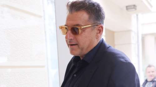 Οργή Λιάγκα για τα δημοσιεύματα περί κρυφού γάμου: "Δεν μπορεί να γράφει ο καθένας τη μ@λ@κί@ του" [βίντεο]