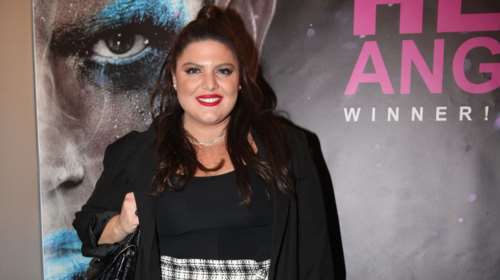 Δανάη Μπάρκα: &quot;Δεν δήλωσα δημοσιογράφος&quot; - Η απάντηση μετά την κατακραυγή για το οδοιπορικό στα Τέμπη [βίντεο]