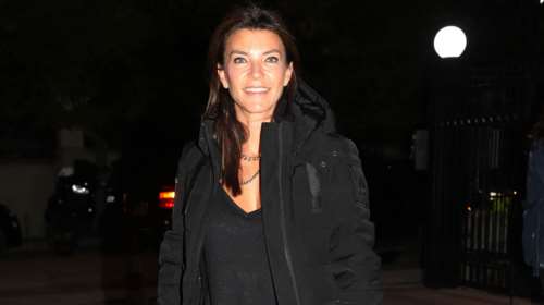 Μαρίνα Βερνίκου: Επέστρεψε από το Ντουμπάι - Στην ουρά του αεροδρομίου για τεστ κορονοϊού [εικόνα]