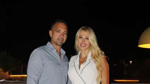 Κωνσταντίνα Σπυροπούλου για τον μικρότερο γιο της: &quot;Είχε μία αντίδραση από το εμβόλιο. Είμαστε κάπως&quot;