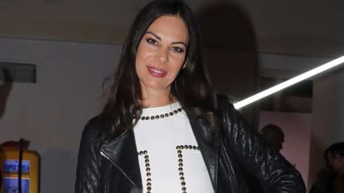 Συνελήφθη η Εύη Βατίδου - Εμβόλισε μοτοσικλέτα και τραυμάτισε 59χρονη στη Γλυφάδα