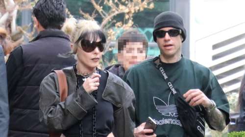 Τάμτα – Πάρις Κασιδόκωστας: &#39;Εκαναν την πιο ακραία και stylish εμφάνιση στο κέντρο της Αθήνας