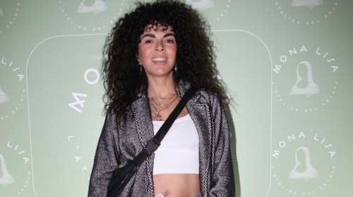 Η Μαρία Σολωμού έπαθε... Μακρυπούλια: Ξεσπά κατά της ίδιας αεροπορικής εταιρείας και το Twitter τη &quot;δικάζει&quot;